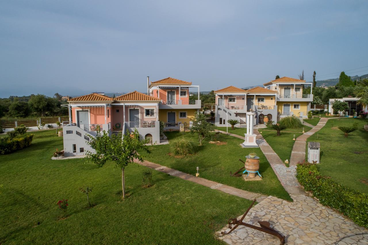 Ta Spitakia Tsarbopoulos Appartement Kyparissia