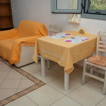 Ta Spitakia Tsarbopoulos Kyparissia Exterior foto