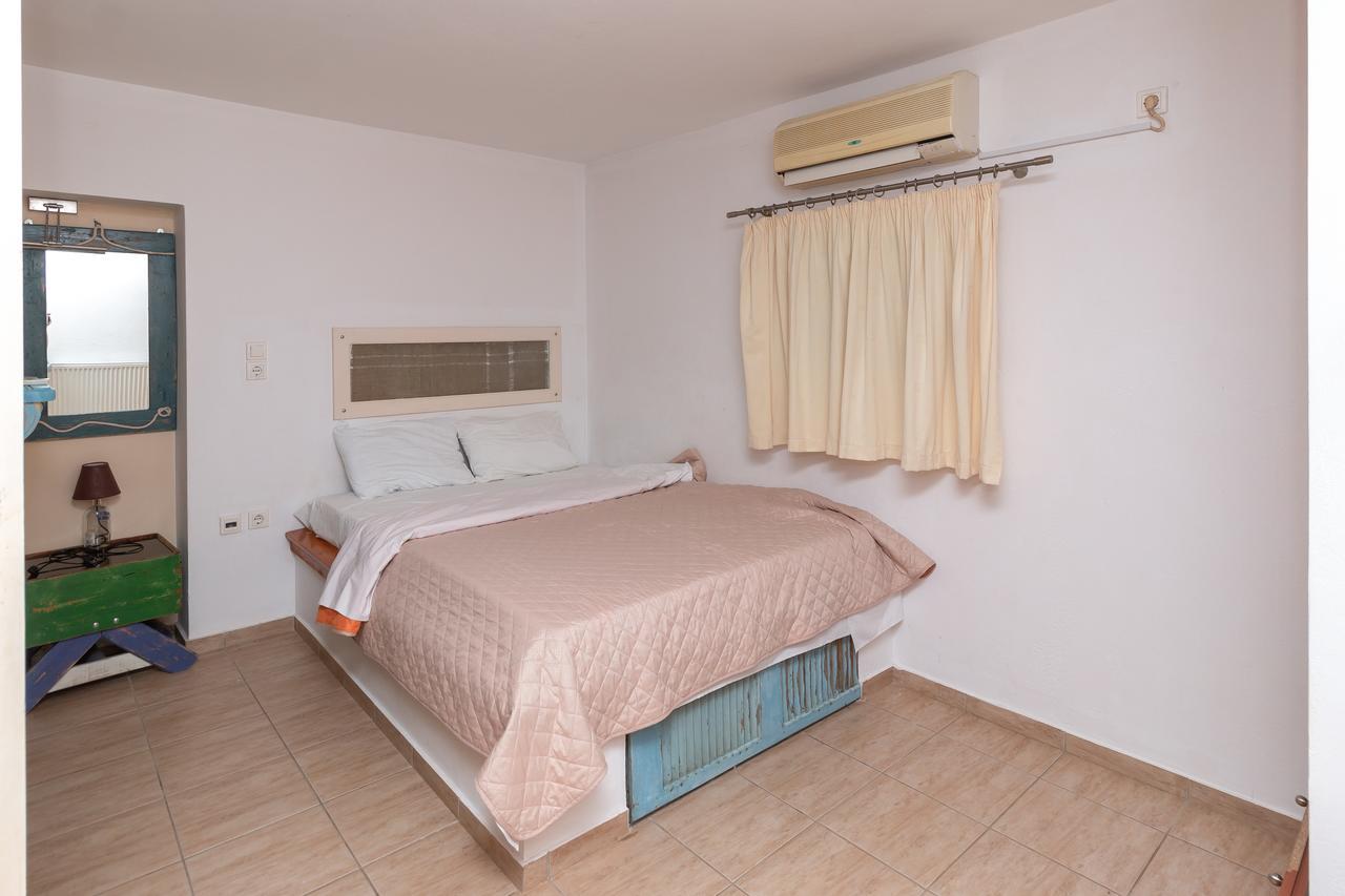 Ta Spitakia Tsarbopoulos Kyparissia